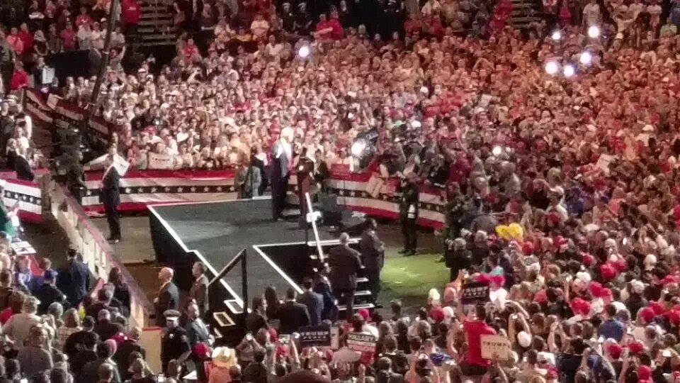 Donald Trump addresses supporters at a Republican midterm rally in Clarksville, Tennessee, on October 10, 2026.